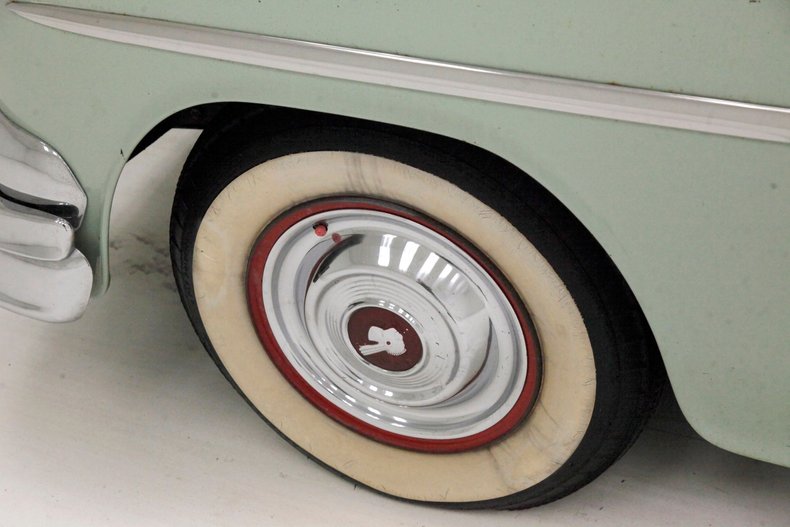 Pontiac-Chieftain-1953-Linden-Green-Dark-Green-15