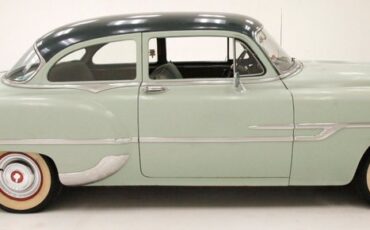 Pontiac-Chieftain-1953-Linden-Green-Dark-Green-2