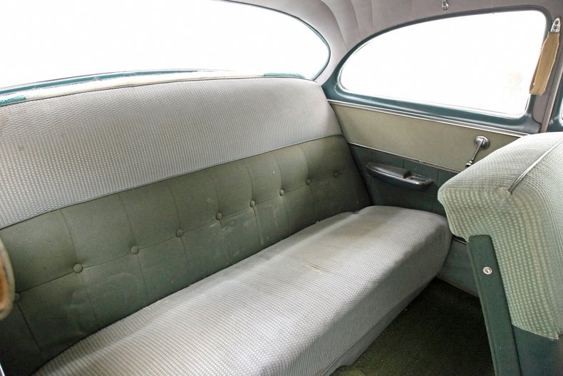 Pontiac-Chieftain-1953-Linden-Green-Dark-Green-48