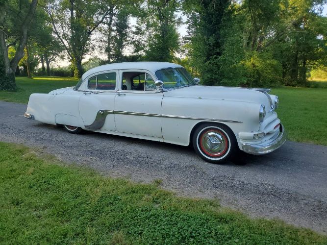 Pontiac-Chieftain-1954