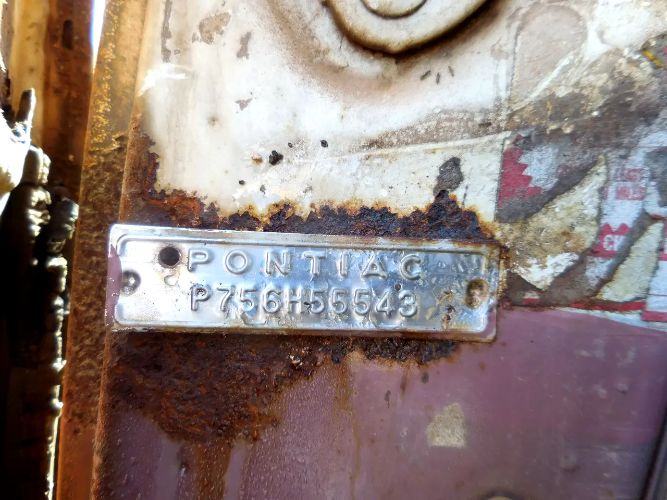 Pontiac-Chieftain-1956-6