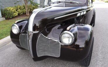 Pontiac-Deluxe-1940-Black-Red-14