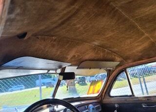 Pontiac-Deluxe-1941-Black-18