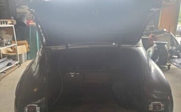 Pontiac-Deluxe-1941-Black-2