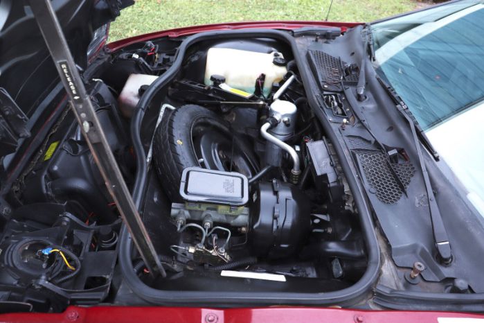Pontiac-Fiero-1978-Red-Black-13