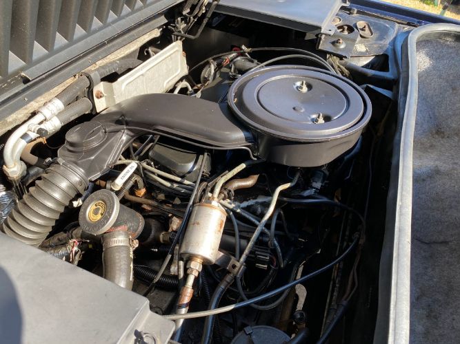 Pontiac-Fiero-1984-Blue-Tan-19
