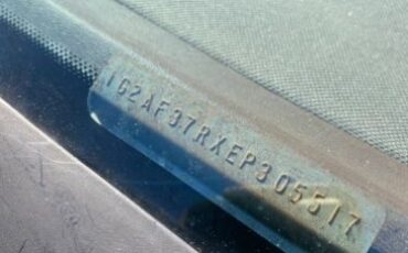 Pontiac-Fiero-1984-Blue-Tan-22