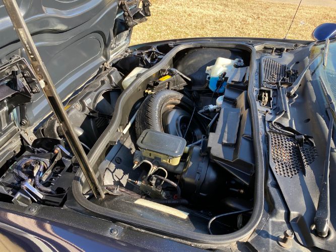 Pontiac-Fiero-1984-Blue-Tan-25