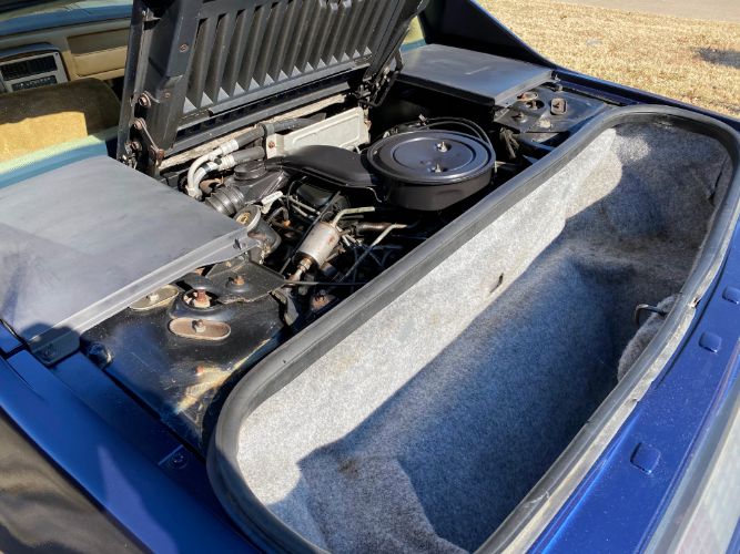 Pontiac-Fiero-1984-Blue-Tan-9