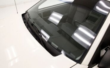 Pontiac-Fiero-1984-White-Dark-Gray-11