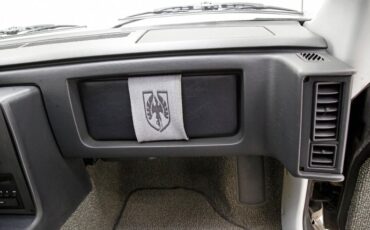 Pontiac-Fiero-1984-White-Dark-Gray-24
