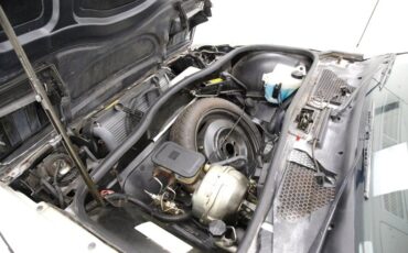Pontiac-Fiero-1984-White-Dark-Gray-5
