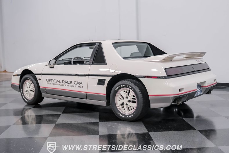 Pontiac-Fiero-1984-White-Gray-1