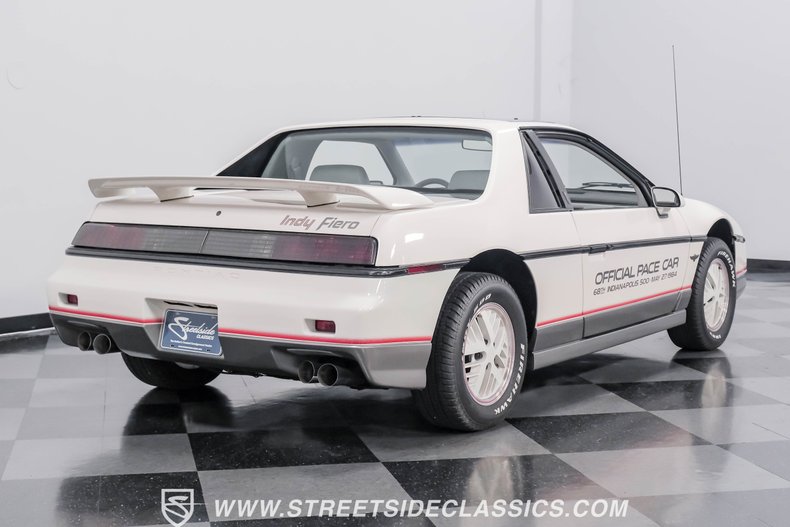 Pontiac-Fiero-1984-White-Gray-21