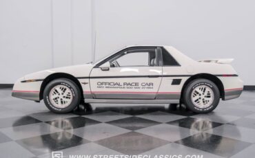 Pontiac-Fiero-1984-White-Gray-43