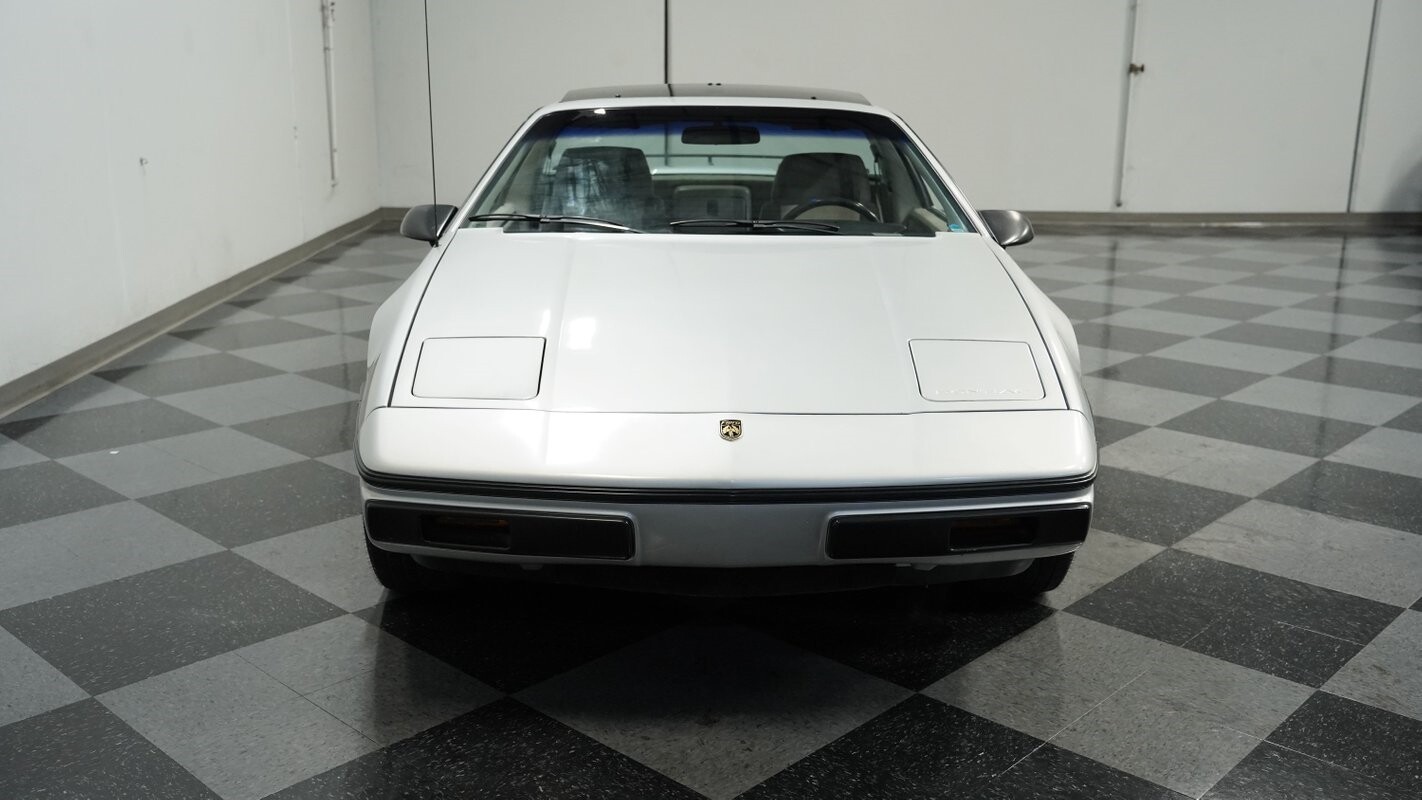 Pontiac-Fiero-1985-Coupe-14