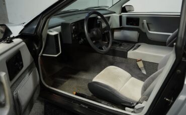 Pontiac-Fiero-1985-Coupe-4