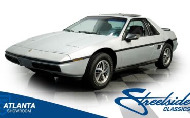 Pontiac-Fiero-1985-Coupe