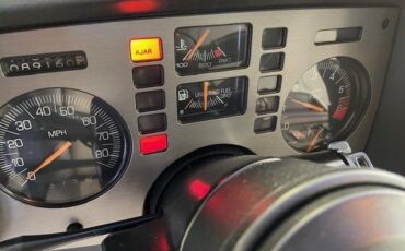 Pontiac-Fiero-1985-Silver-gray-10
