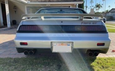 Pontiac-Fiero-1985-Silver-gray-6