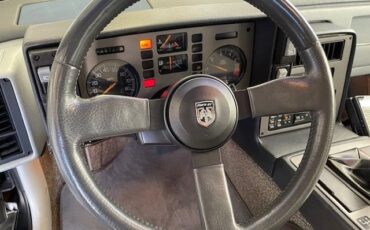 Pontiac-Fiero-1985-Silver-gray-9