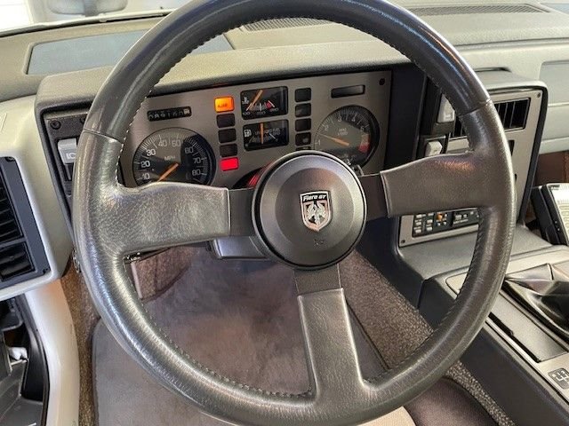Pontiac-Fiero-1985-Silver-gray-9