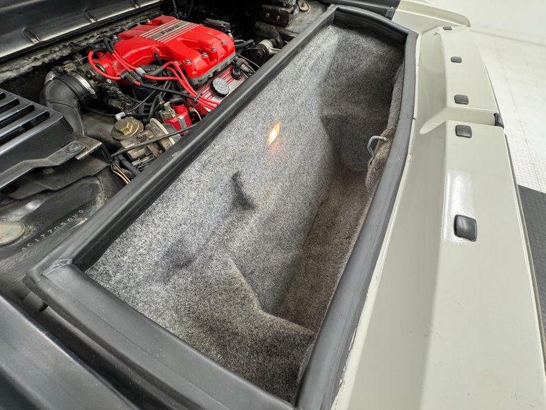 Pontiac-Fiero-1986-White-Gray-36