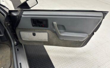 Pontiac-Fiero-1986-White-Gray-43