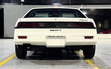 Pontiac-Fiero-1987-Coupe-22