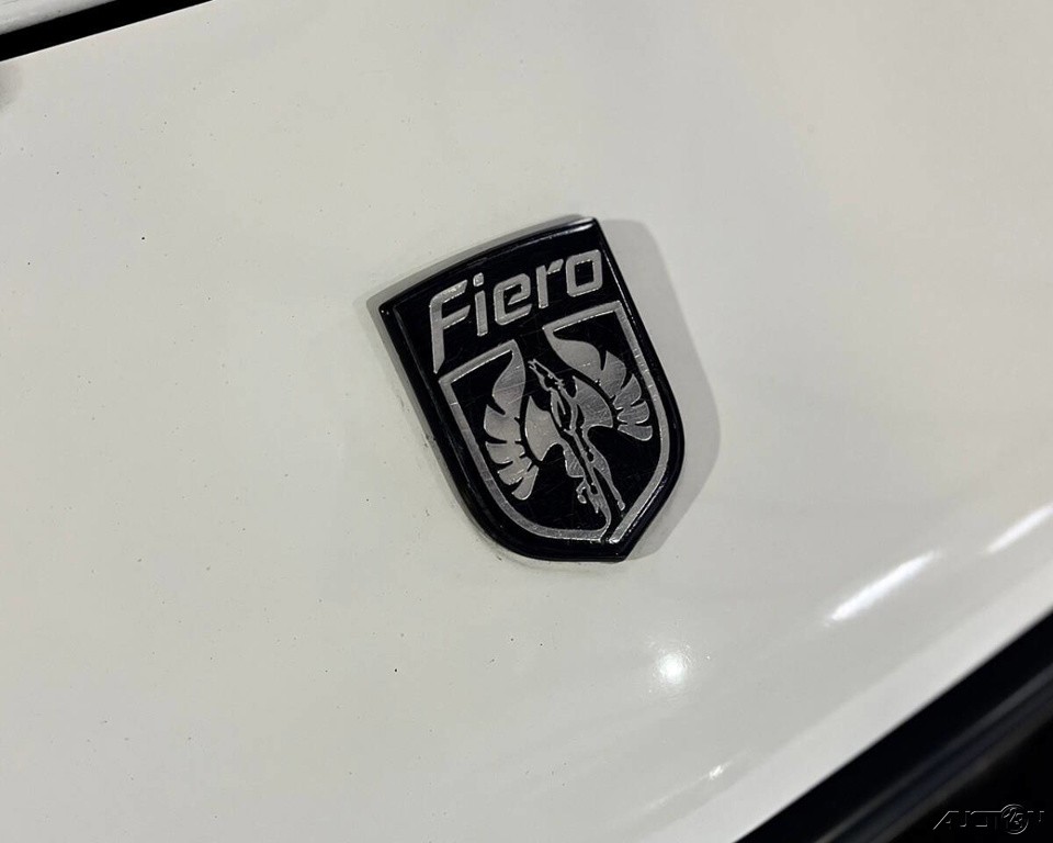 Pontiac-Fiero-1987-Coupe-4