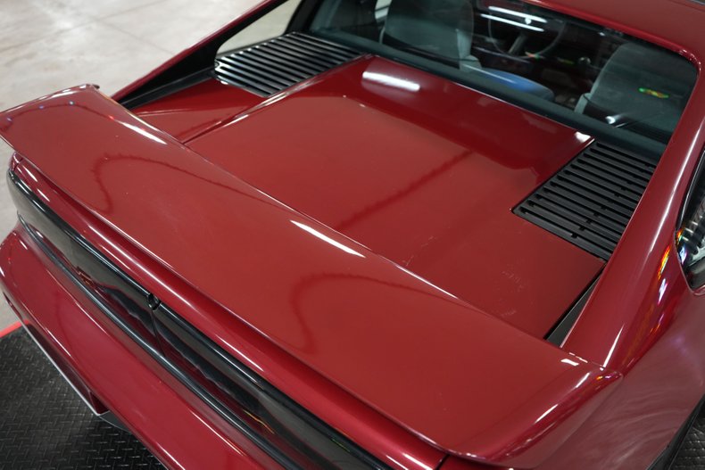 Pontiac-Fiero-1987-Maroon-Gray-7