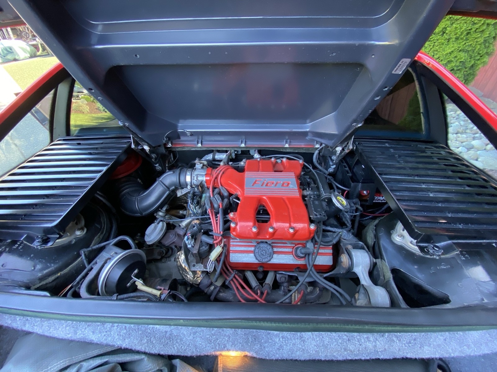 Pontiac-Fiero-1988-18