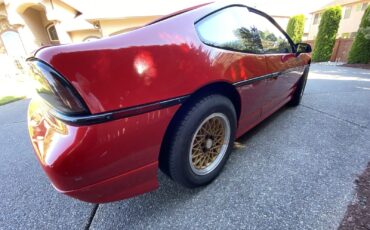Pontiac-Fiero-1988-4