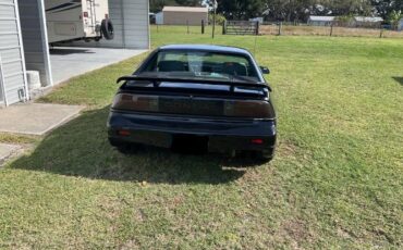 Pontiac-Fiero-1988-Black-1