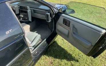 Pontiac-Fiero-1988-Black-18