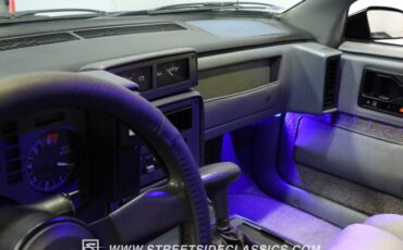 Pontiac-Fiero-1988-Black-Gray-12