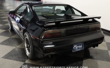 Pontiac-Fiero-1988-Black-Gray-17