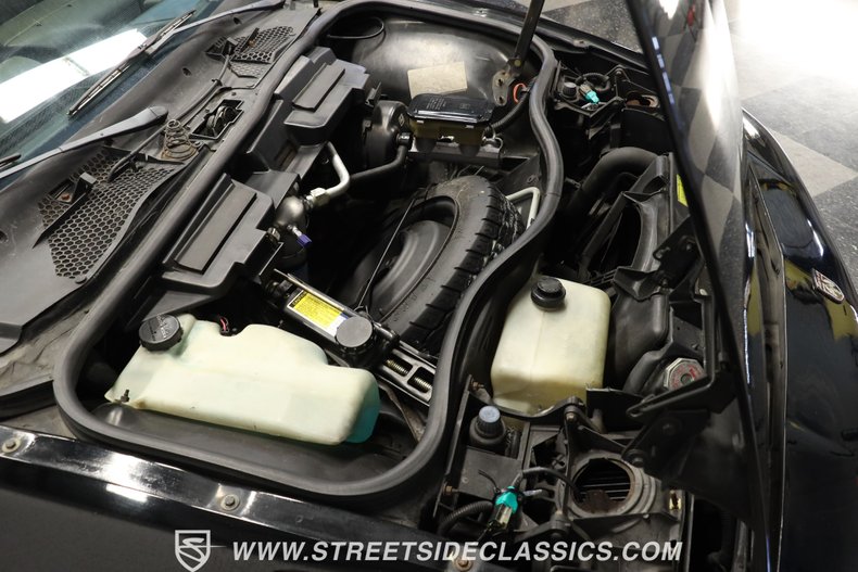 Pontiac-Fiero-1988-Black-Gray-39