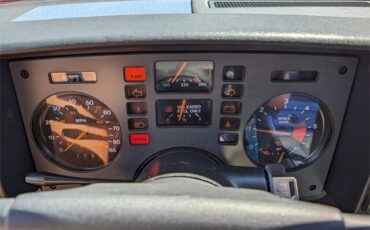 Pontiac-Fiero-1988-Coupe-18