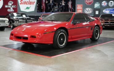 Pontiac-Fiero-1988-Coupe-18