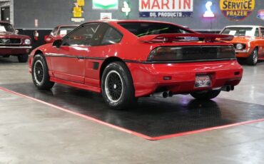 Pontiac-Fiero-1988-Coupe-20