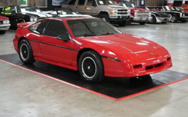 Pontiac-Fiero-1988-Coupe-7