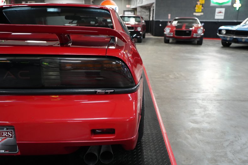 Pontiac-Fiero-1988-Red-Gray-13