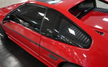 Pontiac-Fiero-1988-Red-Gray-46