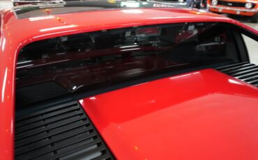 Pontiac-Fiero-1988-Red-Gray-8