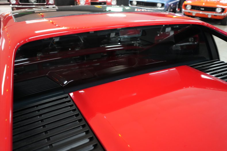 Pontiac-Fiero-1988-Red-Gray-8