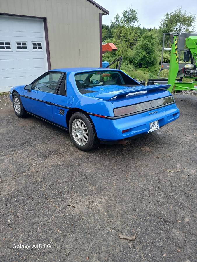 Pontiac-Fiero-sport-1987-blue-21