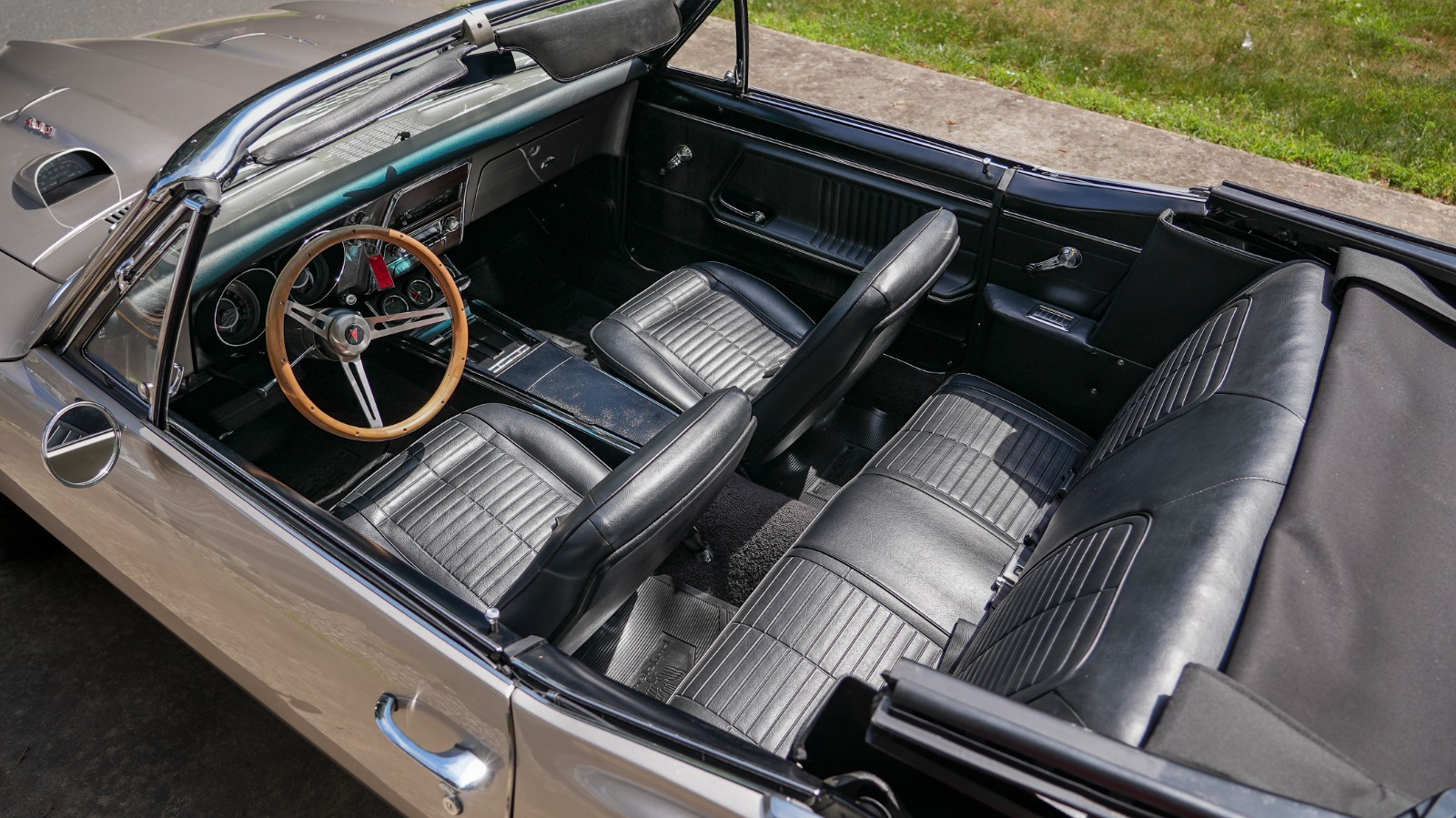 Pontiac-Firebird-1967-Convertible-17