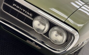 Pontiac-Firebird-1967-Verdoro-Green-Black-19