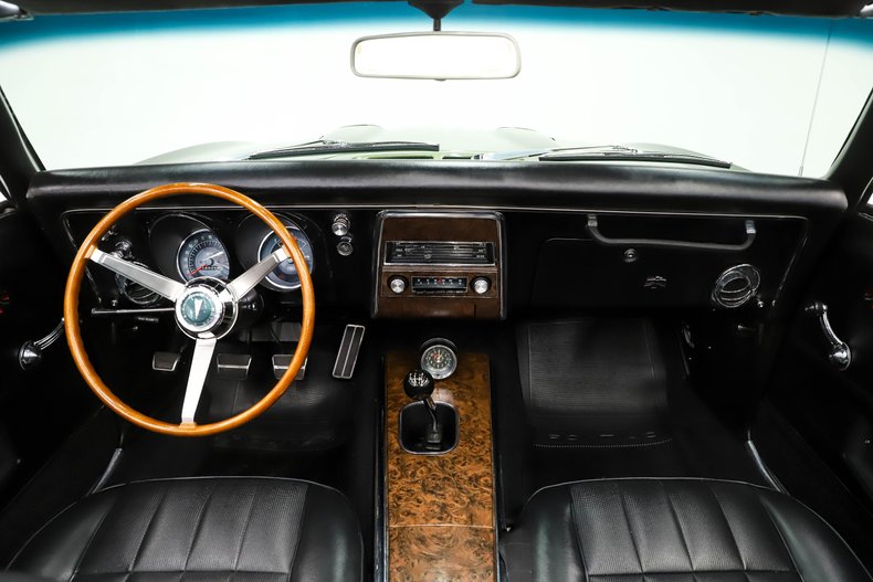 Pontiac-Firebird-1968-Verdoro-Green-Black-22
